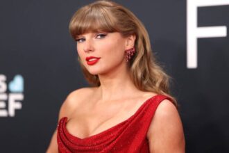 Decoding the Billion-Dollar Empire: A Deep Dive into Taylor Swift Net Worth