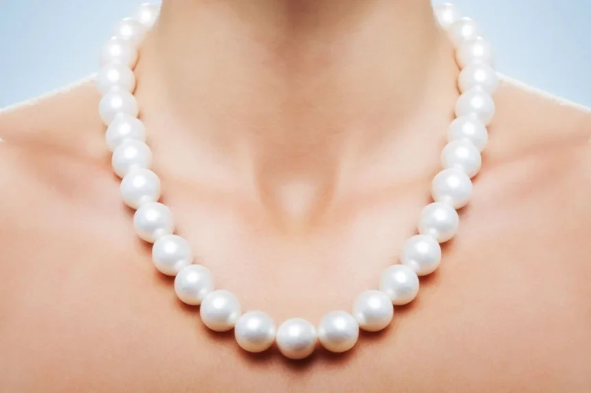pearl necklace meaning