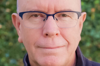 Robert Hubbell: The Voice of Reason in Modern Political Discourse