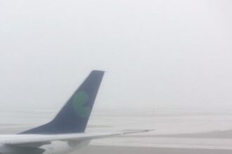 denver airport ground delay low visibility