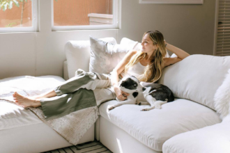 A Simple Guide to Choosing a Washable Sectional Sofa