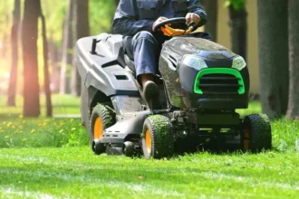 Your Guide to Finding a Lawn Mower Repair Service Near Me