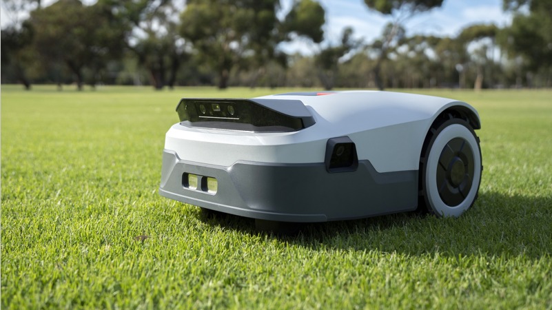 Common Myths About Robot Mowers Debunked