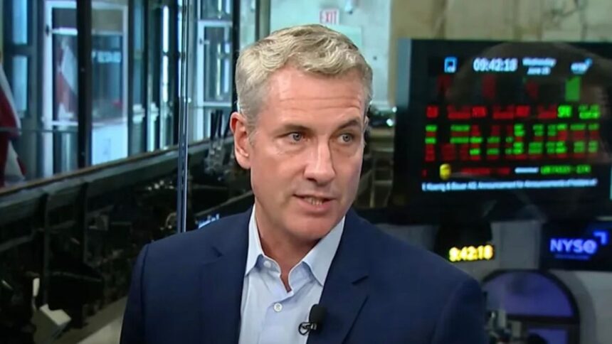 The Ultimate Guide to Andy Byron Net Worth: Career, Assets, and Success